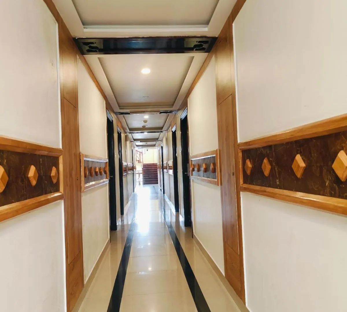 Skypalace Hotel Kannur 3*,  India